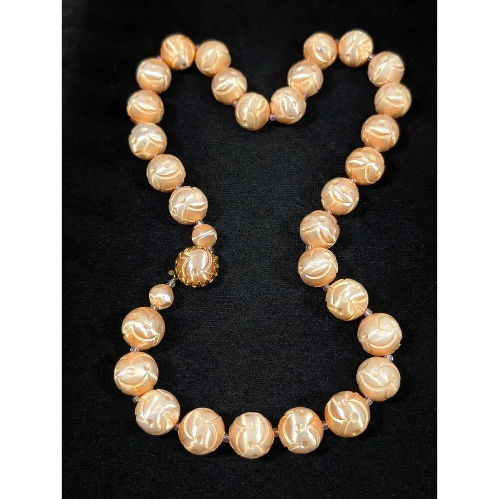 VTG Japan‎ Peach Carved Style Plastic Pearlized Round Bead Necklace Chunky Mid